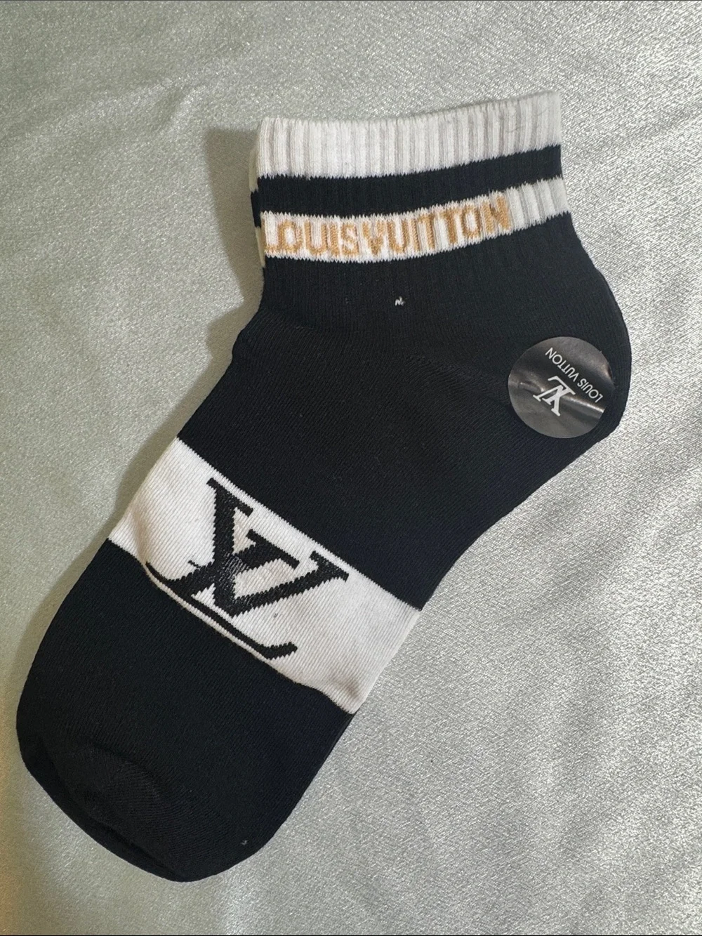 New! Louis Vuitton Black & White Logo Ankle Socks